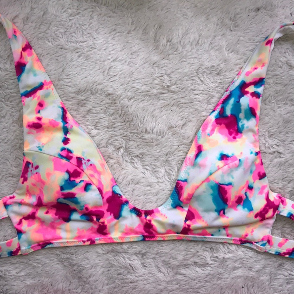 VS PINK low cut tie die plunging bikini top